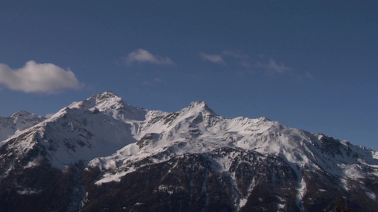 意大利阿尔卑斯山的云视频