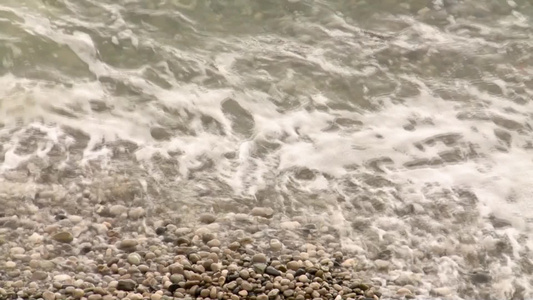 海浪拍打海岸视频