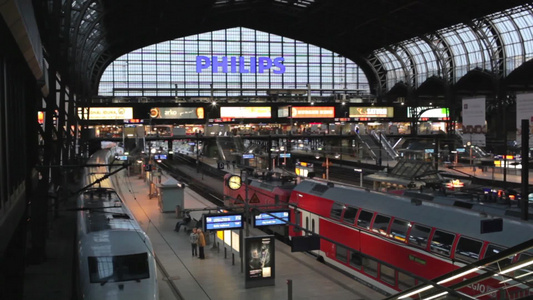 德国汉堡火车站内部视频