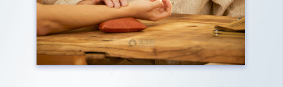 中医文化切脉摄影图海报图片