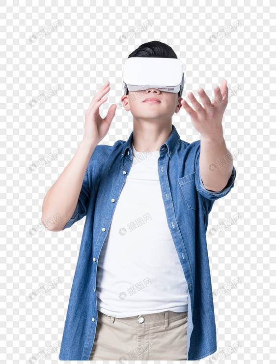 年轻男子戴VR眼镜体验虚拟现实图片图片