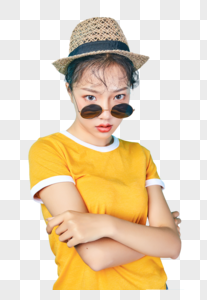 青年活力女性戴着墨镜图片