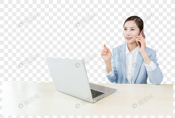 边工作边打电话的商务女性形象图片