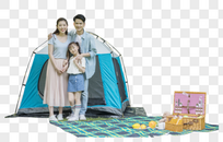 一家人在郊外野营游玩图片