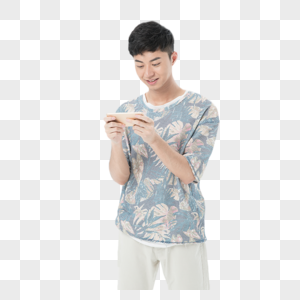 青年男性玩手机图片
