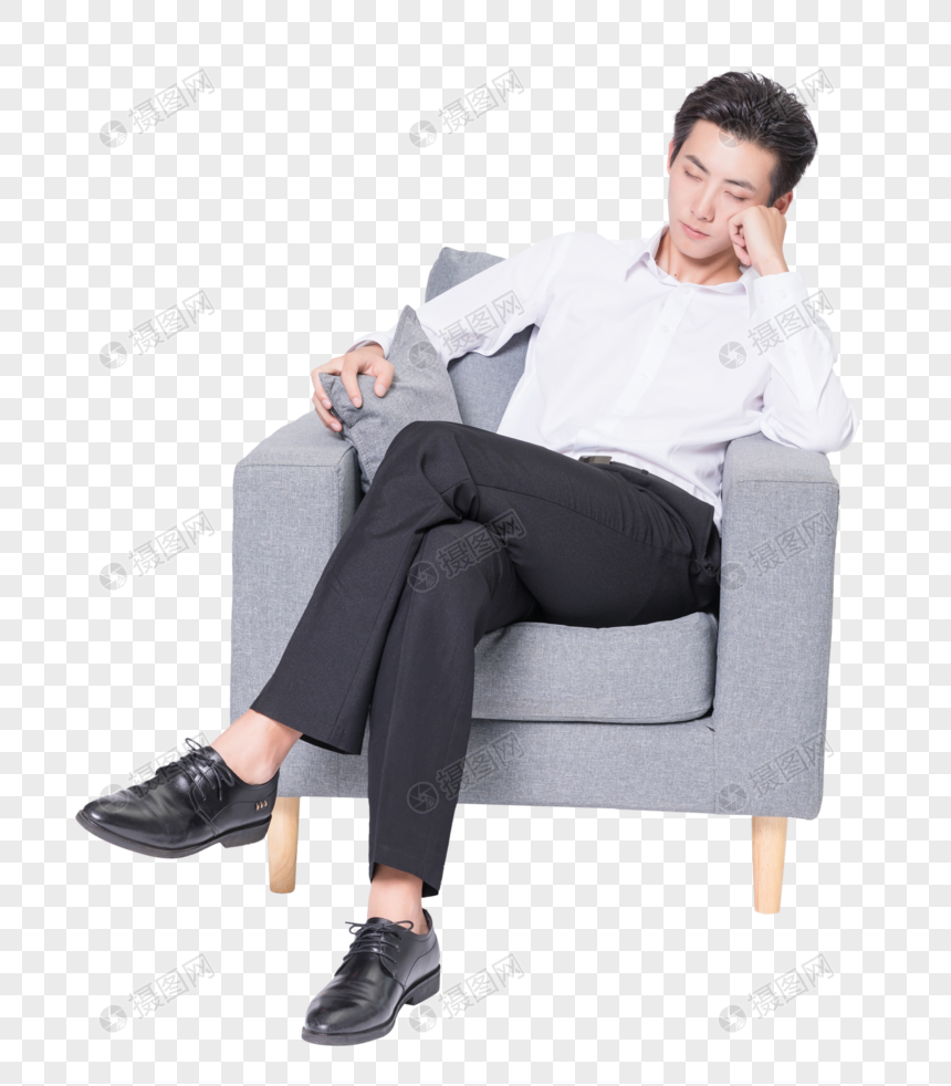 在沙发上休息的商务男性图片