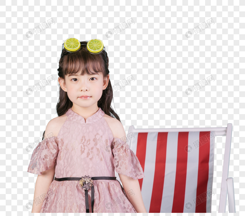 小女孩儿童节头戴柠檬卡通眼镜图片