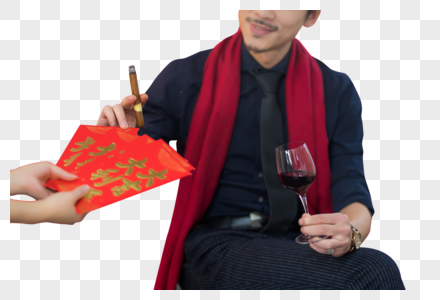 男性手拿红酒红包图片