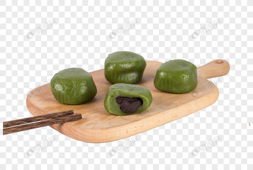 木板上的绿豆糕图片
