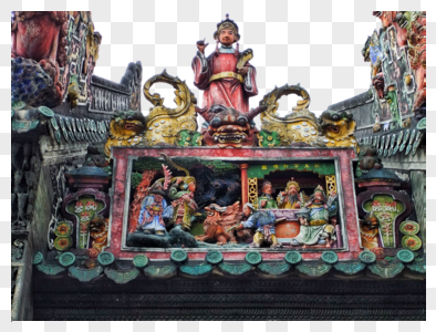广州陈家祠精雕细琢的顶檐陶塑图片