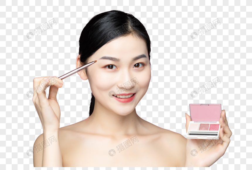 女性化妆涂眼影图片