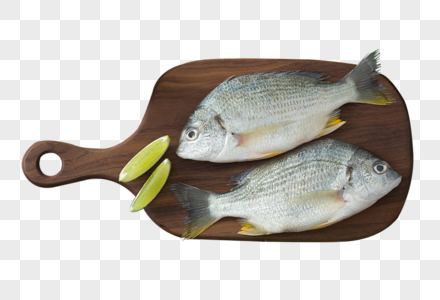 砧板上的鱼食材鲜鱼高清图片