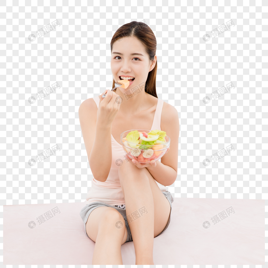 美女居家吃水果图片