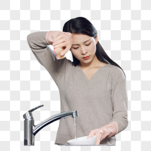 在家洗碗的女性擦汗动作图片