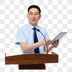 男教授手拿平板电脑站在讲台上图片