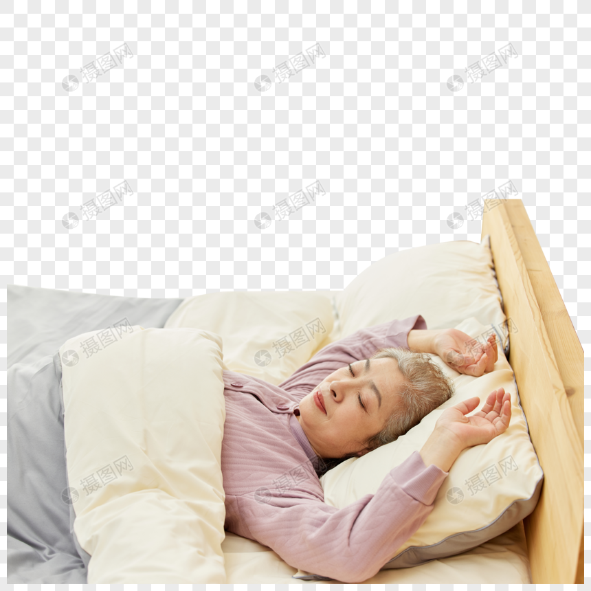 床上熟睡的居家老人图片