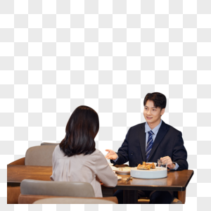 酒店餐厅聊天的商务人士图片