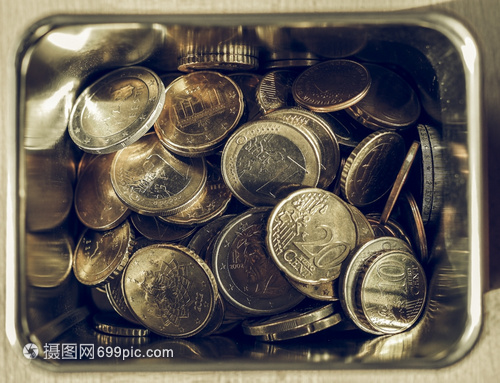 许多欧元硬币洲联盟的元硬币货