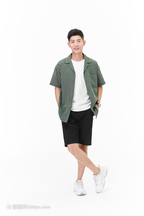 DB真人旗舰库里备战奥运会：最新款库里靴亮相练习营，助力攻击金牌(库里的战靴是什么牌子)