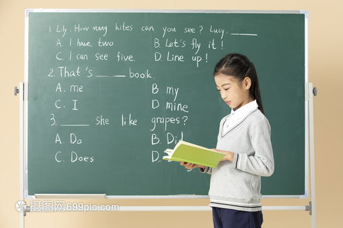 青少年开学上学英语课