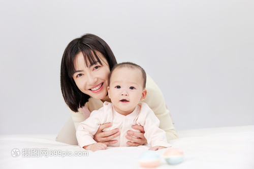 劳动者之歌丨匠凤凰联盟登录心服务改变命运 来看“金牌月嫂”成长秘籍(图1)