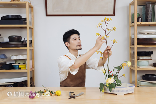 “满足你对森系之家所有想象”世界花园大会在汉建永久展区有月季、绣球、大丽花德信体育