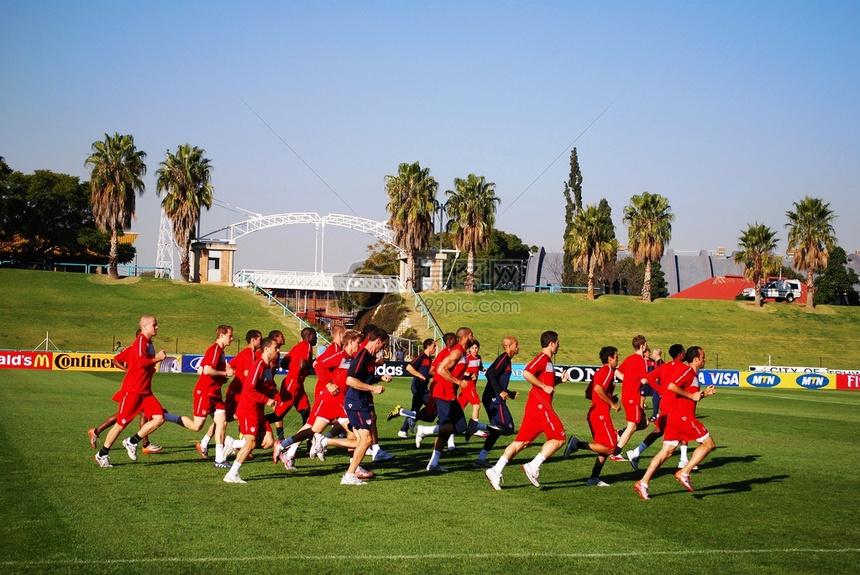 美国国家足球队举办公开赛练习