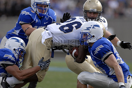 俄罗斯足球队队员图片_俄罗斯足球队队员素材