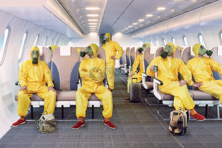 飞机防毒面具人照片媒体混合图片