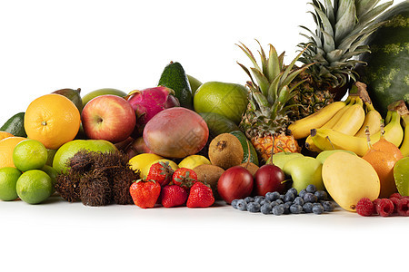 新鲜热带水果收获堆隔离白色背景上,并有文本的新鲜水果堆白色上图片