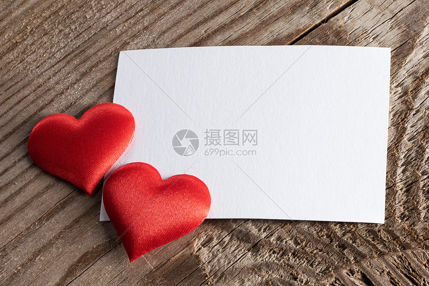 情人节白色白纸贺卡红色丝绸心,背景边框与,爱的情人节卡片心