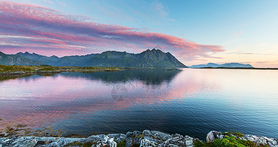 挪威北部风景如画的风景图片