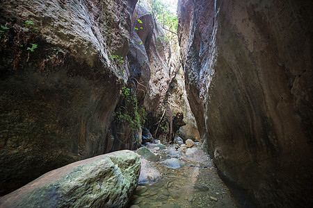 阿瓦卡斯峡谷的游客塞浦路斯帕福斯区塞浦路斯索恩著名的小峡谷图片