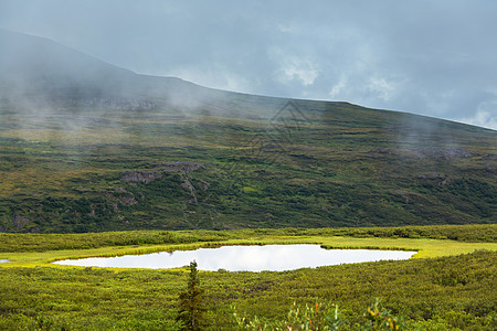 夏天阿拉斯加风景如画的山脉积雪覆盖的地块,冰川岩石峰图片