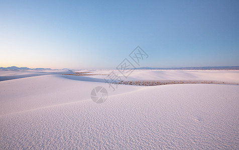 美国新墨西哥州的白色沙丘图片