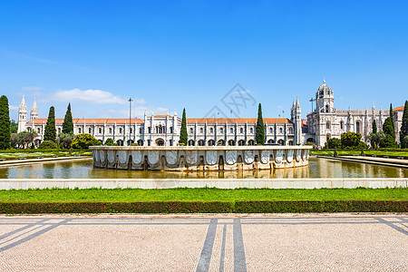 杰罗尼莫斯修道院或石龙寺位于葡萄牙里斯本图片