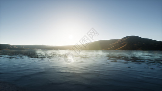 美丽平静的湖日落图片