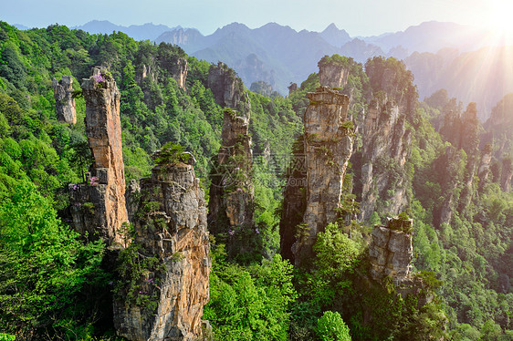 中国著名的旅游景点张家界石柱崖山日落湖南武陵源张家界山脉,中国图片