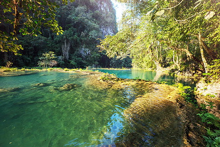 美丽的天然游泳池SEMUCChampey,兰金,危地马拉,洲图片