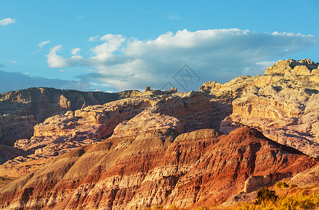 石窟美国犹他州的砂岩地层美丽的寻常的风景背景