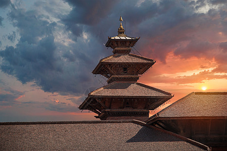 尼泊尔加德满都瓦利的巴克塔普尔的杜巴尔广场寺庙图片