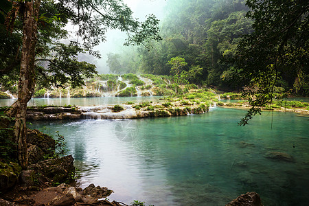 美丽的天然游泳池SEMUCChampey,兰金,危地马拉,洲图片