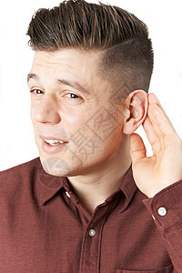 患听力困难的轻人图片
