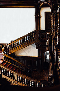 老式红木楼梯,柱子图片