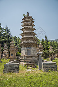 少林寺的森林宝塔中国少林寺的森林宝塔图片