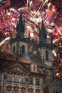 晚上布拉格的节日烟花捷克共国图片