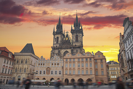 圣查尔斯教堂布拉格美丽的老街捷克共国背景