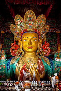 弥勒佛像脸靠近蒂克西贡帕拉达克,弥勒佛蒂克西贡帕图片
