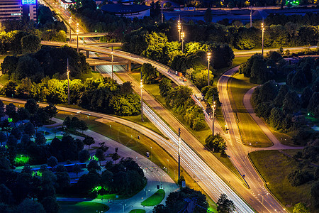 晚上俯瞰德国高速公路慕尼黑,巴伐利亚,德国,德国高速公路慕尼黑图片