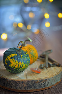 秋季装饰用小南瓜灯高清图片